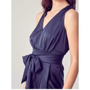 NWT Do+Be V Neck Front Tie Bow Satin Blue Mini Dress Size Medium